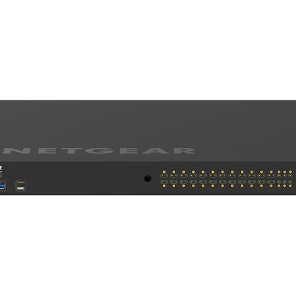 NETGEAR M4250 - 26G4XF - PoE+ Managed L2/L3 Gigabit Ethernet (10/100/1000) Power over Ethernet (PoE) 1U Black