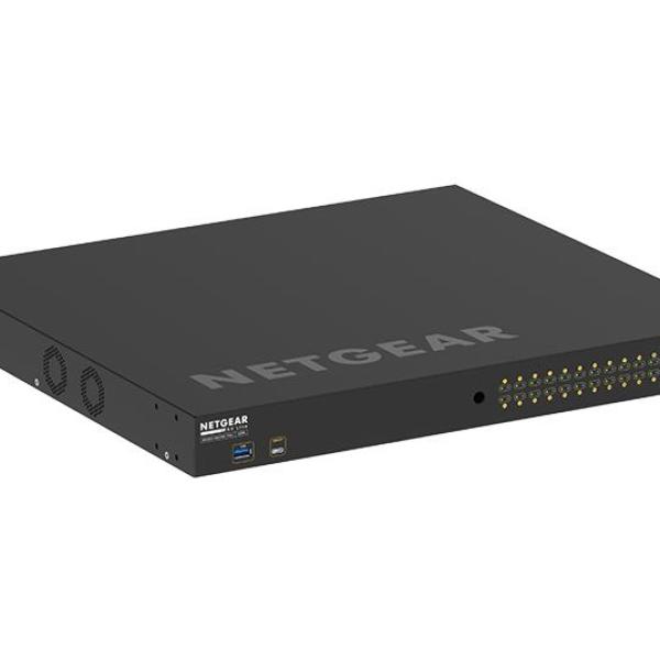 NETGEAR M4250 - 26G4XF - PoE+ Managed L2/L3 Gigabit Ethernet (10/100/1000) Power over Ethernet (PoE) 1U Black