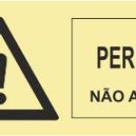 Sinais de Perigo - Fotoluminescente (200mmx100mm)
