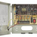 Caixa Segurança / Fonte Alimentação Comutada 12VDC 40W 3,3A (4 Saídas)