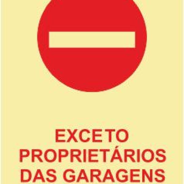 Sinais de Parque de Estacionamento - Fotoluminescente 1F. 200x300mm