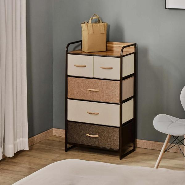 Cómoda de Tecido com 5 Cestos Removíveis e Dobráveis Base Elevada Móvel de Armazenamento para Dormitório Sala de Estar 58x29x99cm Multicor