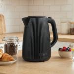 Fervedor Elétrico 1,7L 2200W com Filtro Antical Removível Desligamento Automático Base Giratória 360° Preto