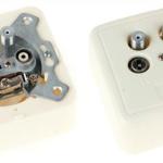 Tomada Antena Exterior (2x SAT / TV / FM) Terminal - CABLETECH