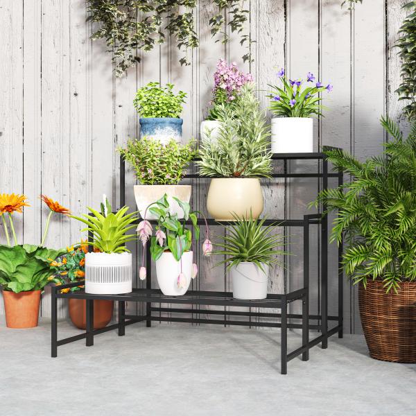 Suporte para Plantas de Três Níveis com Design em Escada e Estrutura Metálica Resistente para Interior e Exterior