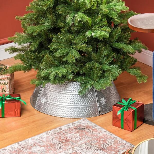 Saia para Árvore de Natal em Metal Impermeável, Decoração para Festas e Casa, 66x66x23 cm, Prateado