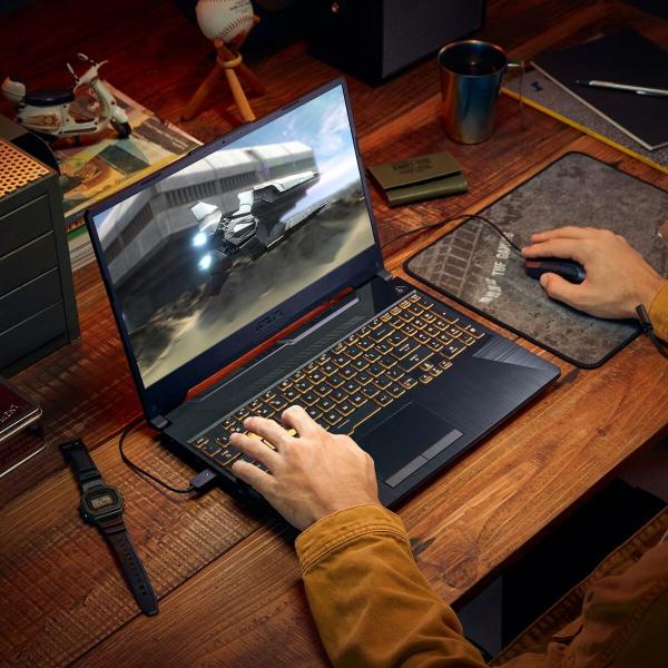 Laptop Asus 90NR0JV7-M006Y0 15,6" AMD RYZEN™ 7 7435HS 16 GB RAM 512 GB SSD NVIDIA GeForce RTX 3050 (Recondicionado A+)