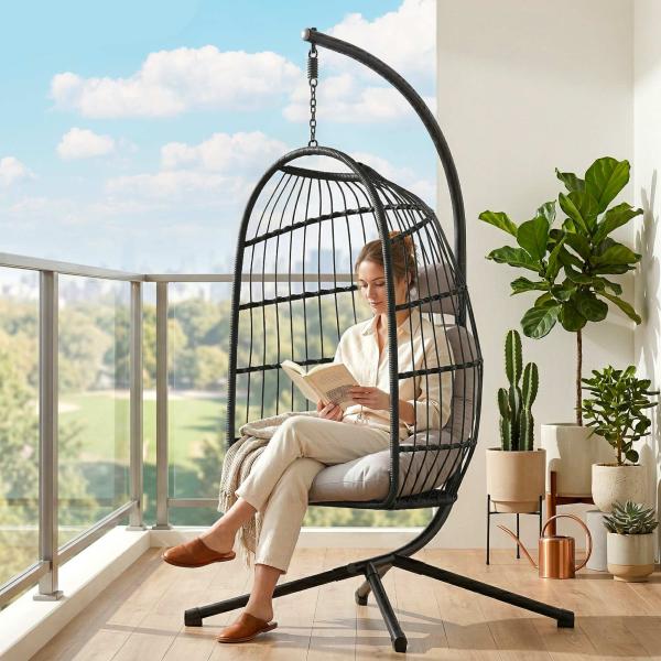 Cadeira Suspensa com Suporte Cesto Dobrável de Vime Almofada Grossa e Altura Ajustável 101x105x196 cm Cinza Claro