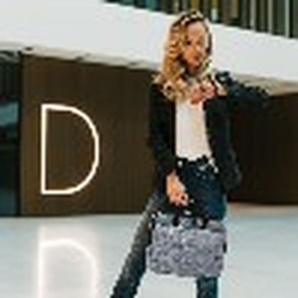 Trolley para Notebook Dicota D31869-RPET