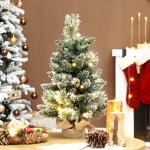 Mini Árvore de Natal Artificial com 35 Luzes LED 60 cm 64 Ramos com Neve Pinha Bagas e Base de Saco de Juta Ø41x60 cm Verde