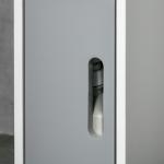 Coluna Casa de Banho com 3 Portas e 3 Prateleiras Abertas Coluna Auxiliar Estilo Moderno 15x17x120cm Branco e Cinza