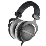Auscultadores DT 770 PRO On - Ear (Preto) - BEYERDYNAMIC