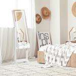 Joalheiro de Pé Armário para Jóias com Fita de Luz LED e Fechadura Magnética Organizador de Jóias com Prateleiras Ranhuras para Anéis Brincos 46x36,5x151,5cm Branco