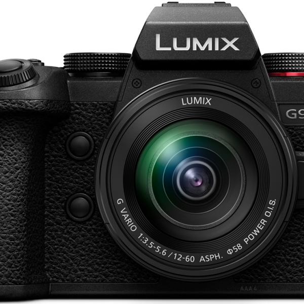 Máquina Fotográfica Digital Lumix G9 II + Objetiva 12 - 60mm F3.5 - 5.6 - PANASONIC