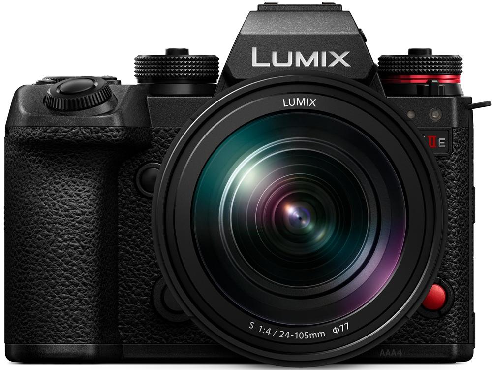 Máquina Fotográfica Digital Lumix S1 II E + Objetiva S 24 - 105mm f/4 (Preto) - PANASONIC