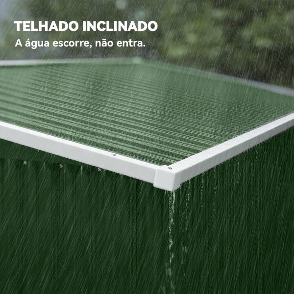 Abrigo de Jardim Exterior 2,7 m² 234x132x185 cm com Três Portas Fechadura e Grelhas de Ventilação Verde