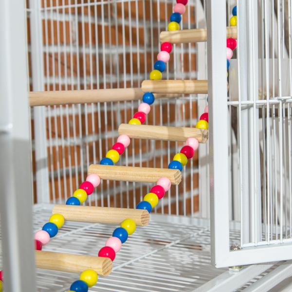 Gaiola para Pássaros com Rodas de 3 Níveis com 3 Poleiros Comedouros Brinquedos Rampas e Prateleira 83x53x180 cm Branco