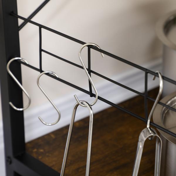 Estante de Cozinha Estilo Industrial com Tomada Elétrica Prateleiras Ajustáveis Ganchos e Cesta Metálica 90x40x83 cm Marrom Rústico