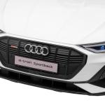 Carro Elétrico Audi E - Tron 12V para Crianças acima de 3 Anos com Controle Remoto Faróis Buzina Música MP3 TF USB e Abertura da Porta 3 - 8km/h 108x60x47cm Branco