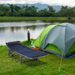 Cama de Campismo Dobrável com Almofada Bolso Lateral e Bolsa de Transporte 188x64,5x53 cm Preto e Azul Escuro