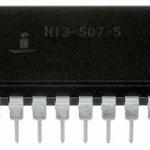 Circuito Integrado HI3 - 0507 - 5 (28DIP)