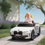 Carro Elétrico para Crianças BMW i4 12V com Controlo Remoto Música MP3 Ecrã Luzes e Cinto de Segurança 115x67x45 cm Branco