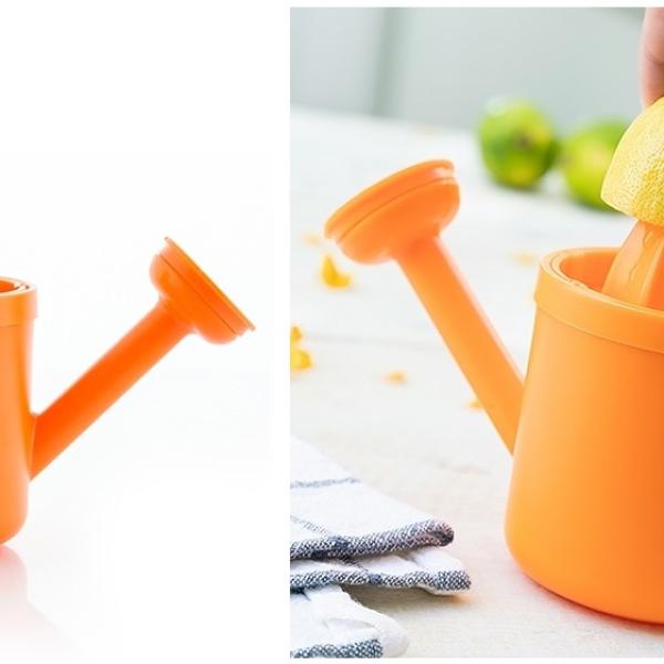 Espremedor Manual de Citrinos c/ Regador - INNOVAGOODS