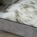 Caverna para Gatos 2 em 1 Banco para Apoio dos Pés com Tampa Removível Orifício de Entrada Almofada Lavável e Pés Elevados de Madeira para Interior 60x45x44,5cm Cinza