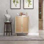 Aparador de Sala de Estar com 2 Portas de Rede e Prateleiras Ajustáveis Armário Estilo Cannage Anti - Tombo para Cozinha 73x41x102 cm Madeira