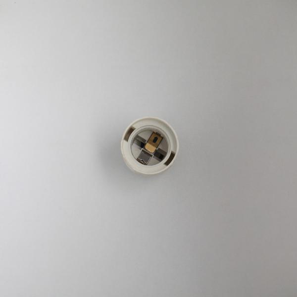 Candeeiro de Pé de Madeira com 3 Prateleiras De Armazenamento para Lâmpada E27 Potência Máx. 40W Candeeiro Moderno para Sala de Estar Dormitório 26x26x160cm Branco