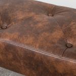 Banco de Pé de Cama Multifuncional Clássico Banco Dormitório com Pés de Madeira e Assento Acolchoado 114x38x42 cm Marrom
