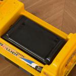 Escavadora Infantil sem Pedais para Crianças de 2 - 3 anos Carro Andador com Pá Pinça de Agarrar Luzes Música e Armazenamento Oculto 90x28x58cm Amarelo