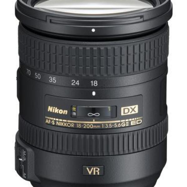 Objetiva de Zoom AF - S DX 18 - 200 f:3.5 - 5.6G ED VR II - NIKON