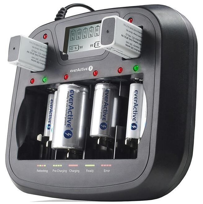 Carregador de Pilhas com Display LCD Ni - MH / Ni - Cd (AA, AAA, C, D e 9V) - everActive NC - 900U