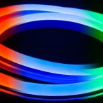 Fita LED NEON Flexivel 16mm RGB 220V 9,6W 850Lm (Metro)