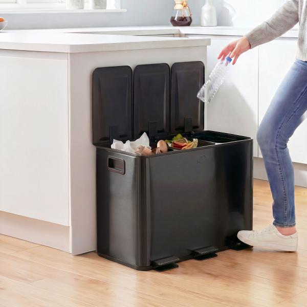 Papelera de Cozinha em Aço Inoxidável com 3 Compartimentos 3x15L com Pedais, Tampas de Fecho Suave e Balde Removível Preto