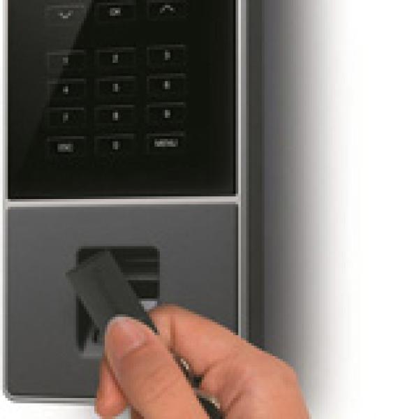 Controlo de Acessos/Presença Tm - 626 Com Codigo Pin Cartao Rfid Ou Impressao Digital - SAFESCAN