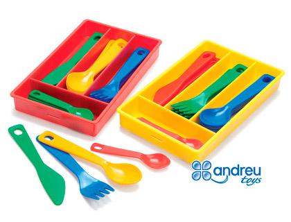Jogo Dantoy Talheres 4 Serviços 17 Peças 11,5X18,5X2,5 cm
