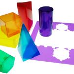 Jogo Modelos 3D Henbea Plastico Flexivel Formas Geometricas Cores Translucidos 35X35 cm