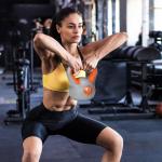 Kettlebell 8kg Peso Russo com Revestimento de PU e Enchimento de Areia para Treinamento 20x14x24cm Laranja e Cinza