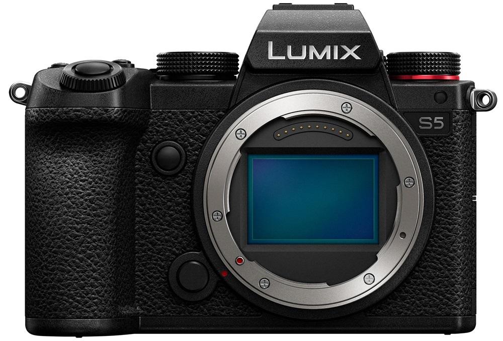 Máquina Fotográfica Digital LUMIX DC - S5 24.2MP 4K (Preto) - PANASONIC