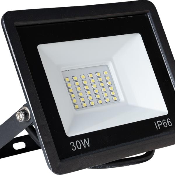 Projector LED IP65 220VAC Branco Frio 6000K 30W 2400Lm c/ Sensor Crepuscular