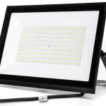 Projector LED IP65 220VAC Branco F. 6500K 150W 15000lm