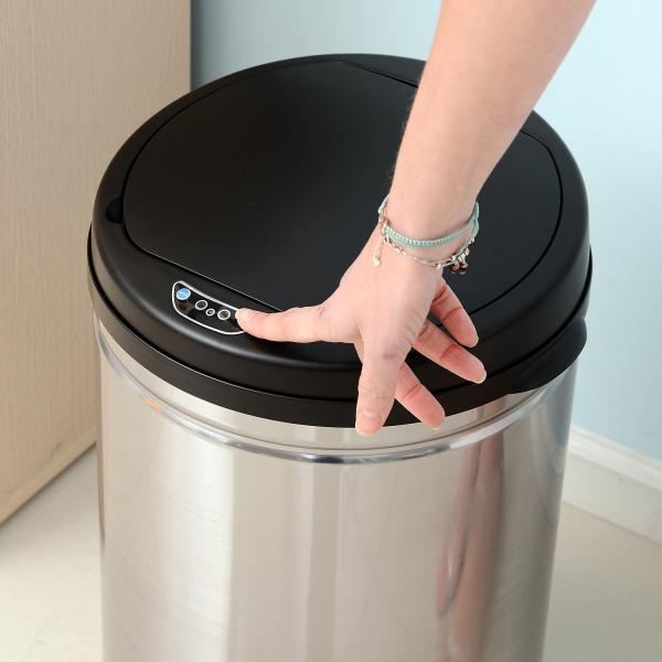Balde de Lixo Inteligente de Aço Inoxidável 30L com Sensor Infravermelho de Abertura Automática Ø30,5x51,5cm Prata e Preto