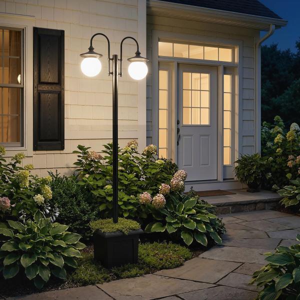 Candeeiro Solar de Exterior com Vaso 2 Cabeçais Impermeável IP44 Ligação Automática Altura Ajustável
