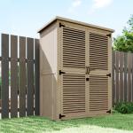 Armário de Jardim de Madeira 0,83 m² 127x65x168 cm com 2 Portas de Persiana 2 Prateleiras 2 Alças e Telhado Impermeável Natural