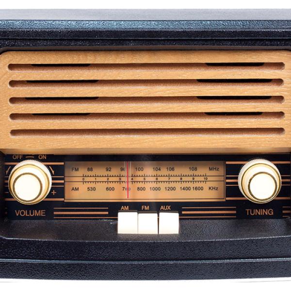 Rádio Retro Madeira AM/FM c/ Colunas (2x 1,5W) - ORAVA