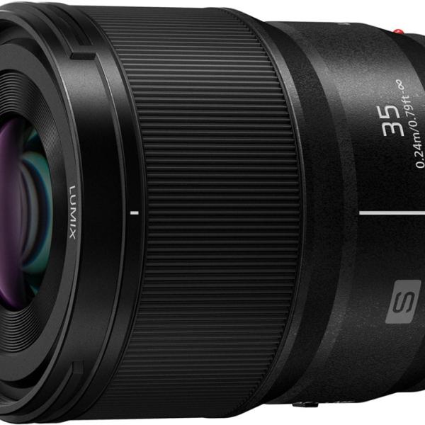 Objetiva LUMIX S 35mm F1.8 MILC/SLR Grande Angular (Preto) - PANASONIC