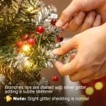 Árvore de Natal Slim 210 cm com Luzes LED 8 Modos de Iluminação 656 Ramos com Purpurina Prateada Pinhas e Bagas Verde
