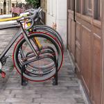 Estacionamento para 3 Bicicletas Suporte de Aço para Estacionar Bicicletas no Chão para Interior e Exterior 76x33x27 cm Preto
